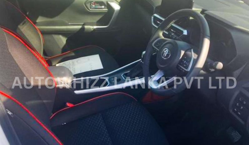 
								TOYOTA RAIZE Z HYBRID full									